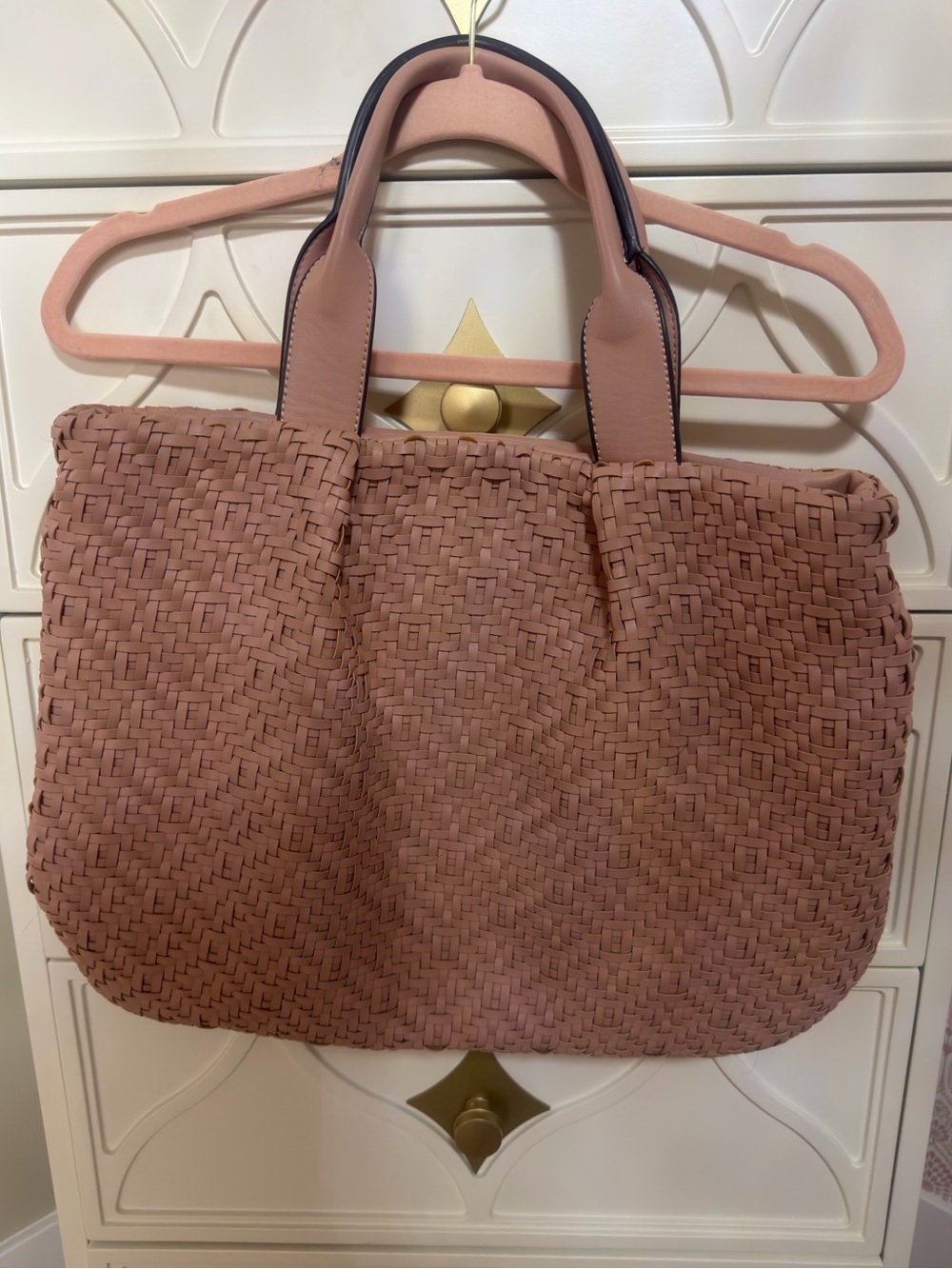 Sole Society Woven Tote Bag in Dusty Rose